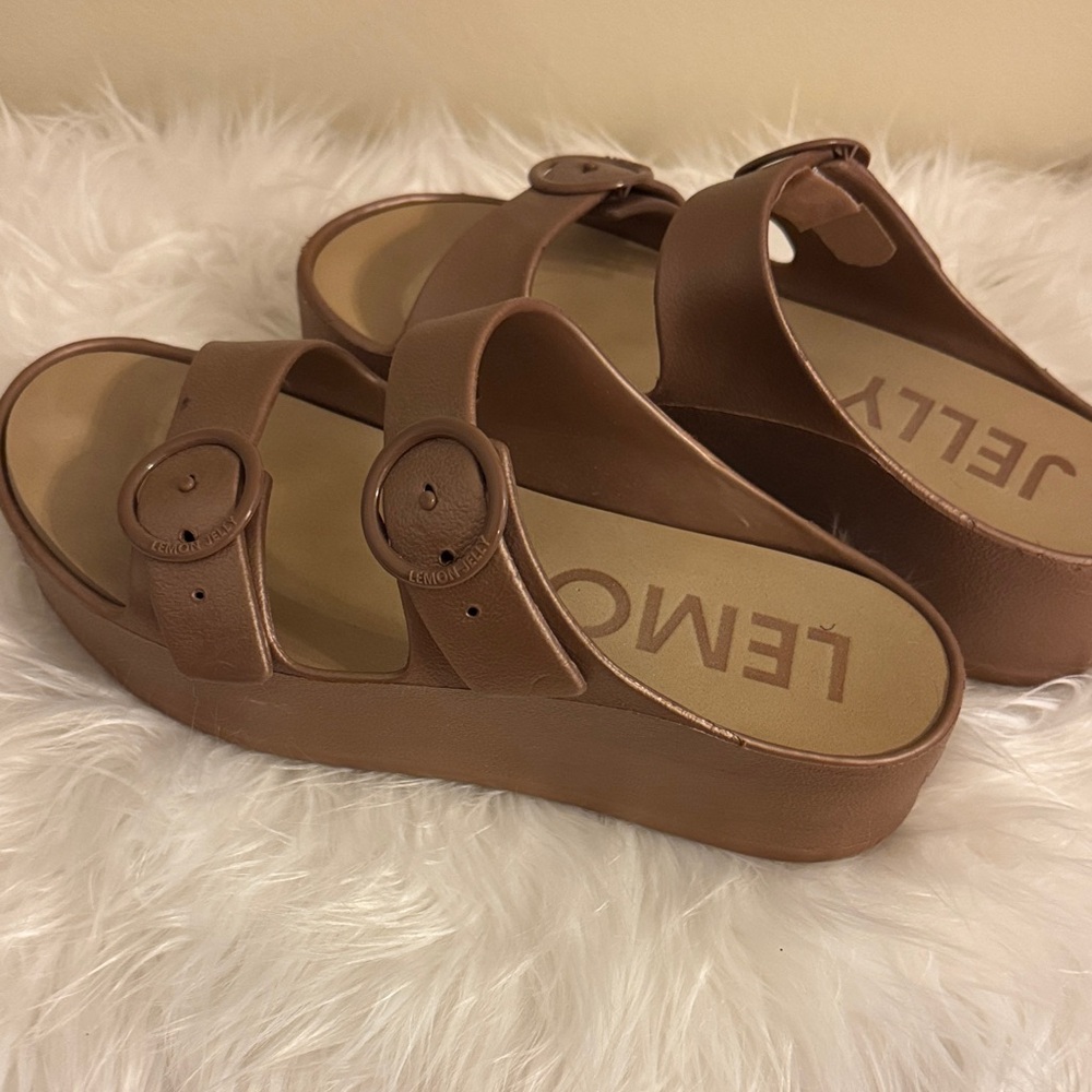 Lemon Tan Slide Sandals